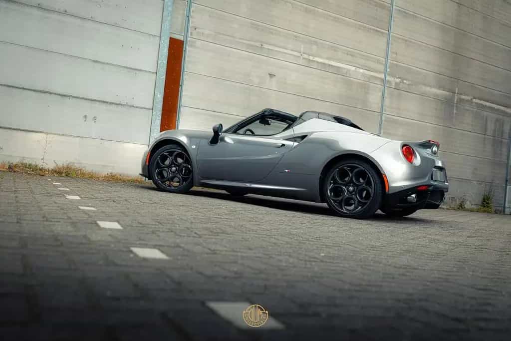Alfa Romeo 4C Spider 1750TBI TCT 09/2017-photo-6