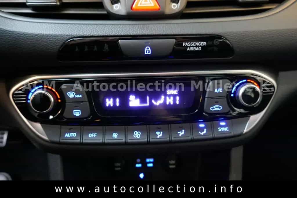 Hyundai i30 N Fastback Performance*1.Hand*Pano*eSitze*LED 04/2020-photo-19