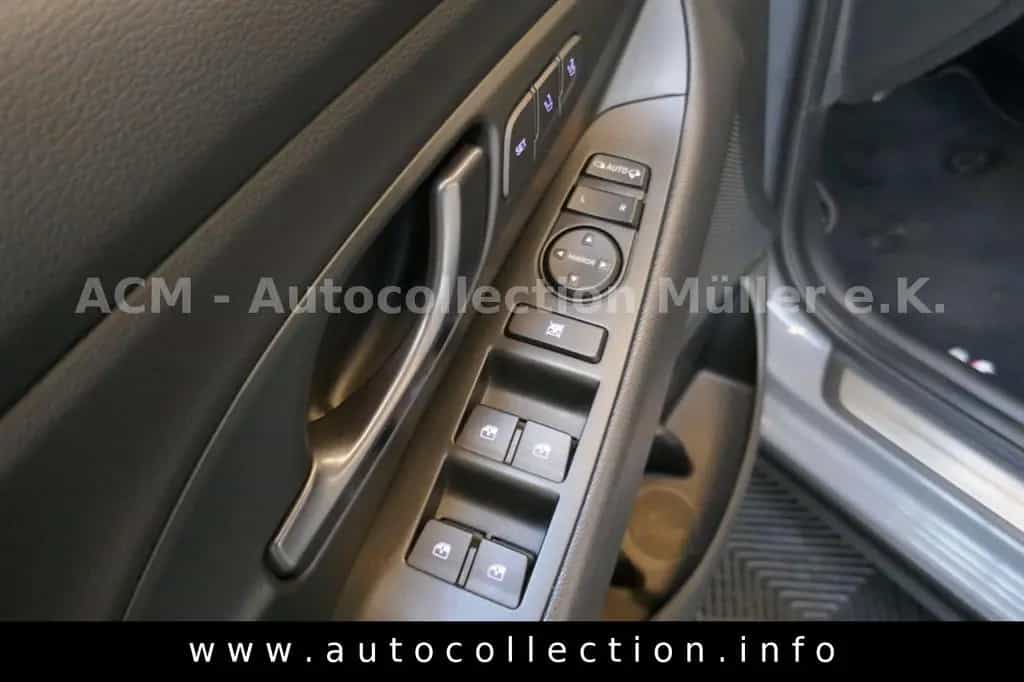 Hyundai i30 N Fastback Performance*1.Hand*Pano*eSitze*LED 04/2020-photo-23