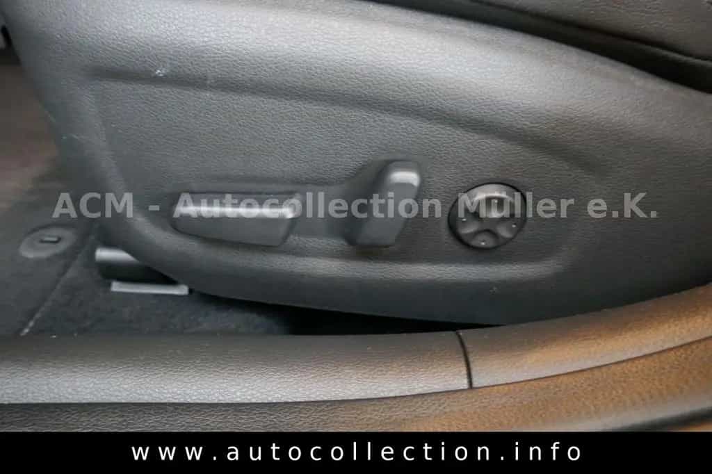 Hyundai i30 N Fastback Performance*1.Hand*Pano*eSitze*LED 04/2020-photo-25