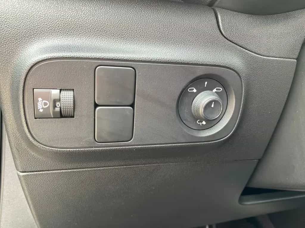 Citroën C3 PT 110 S&S *Automatik* MAX *Navi*Rückfahrk* 02/2024-photo-14