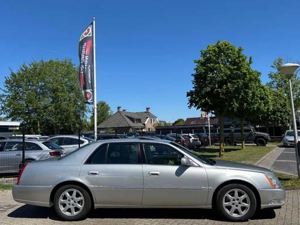 Cadillac Other DTS 4.6 V8 Northstar 2007 Youngtimer BTW Auto 01/2007-photo-3