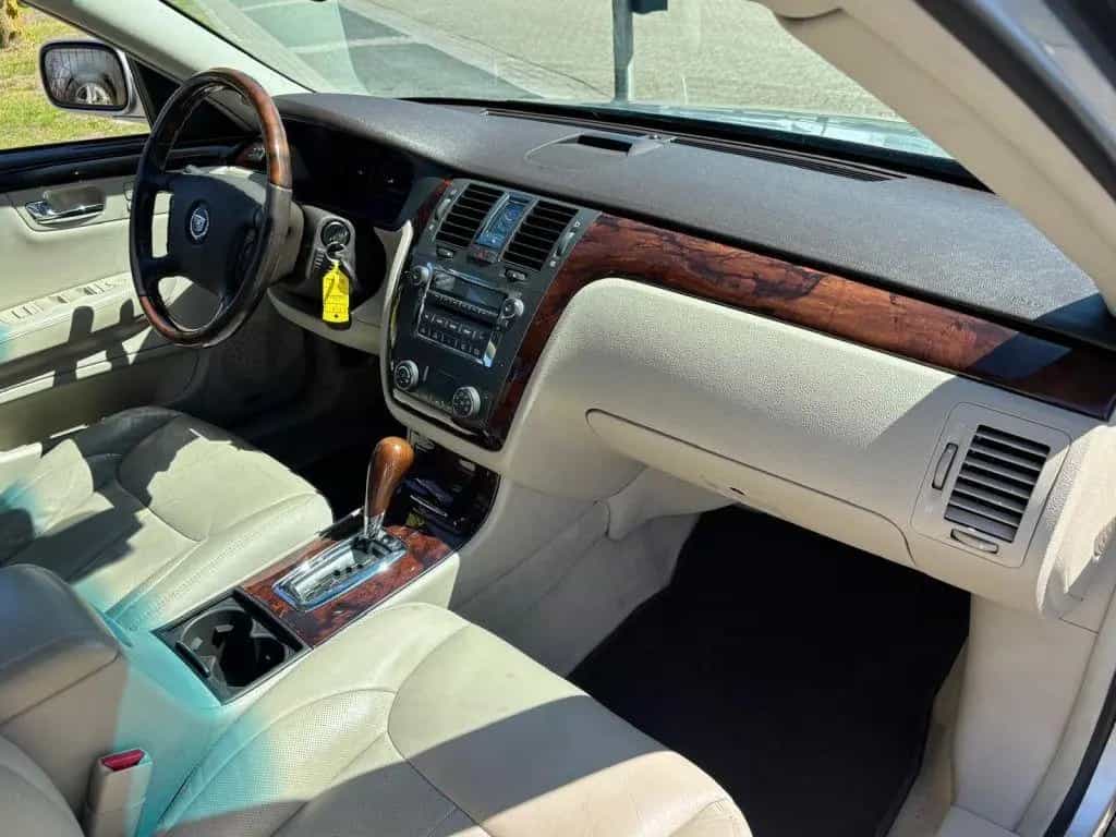 Cadillac Other DTS 4.6 V8 Northstar 2007 Youngtimer BTW Auto 01/2007-photo-9