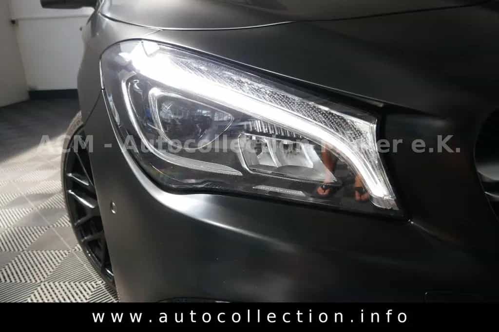 Mercedes-Benz CLA 45 AMG Shooting Brake 4Drive*2.Hand*Pano*LED 08/2018-photo-27