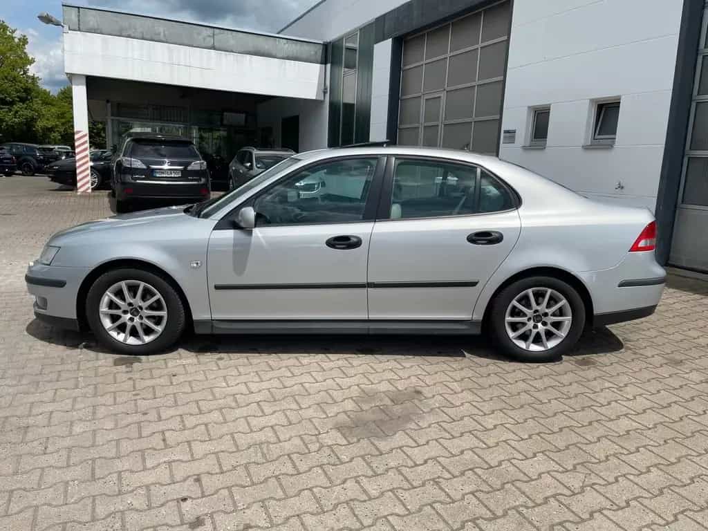 Saab 9-3 Lim. 2.0 T Arc/2.Hd/Autom./S-Heft/Leder/eSD 04/2004-photo-1