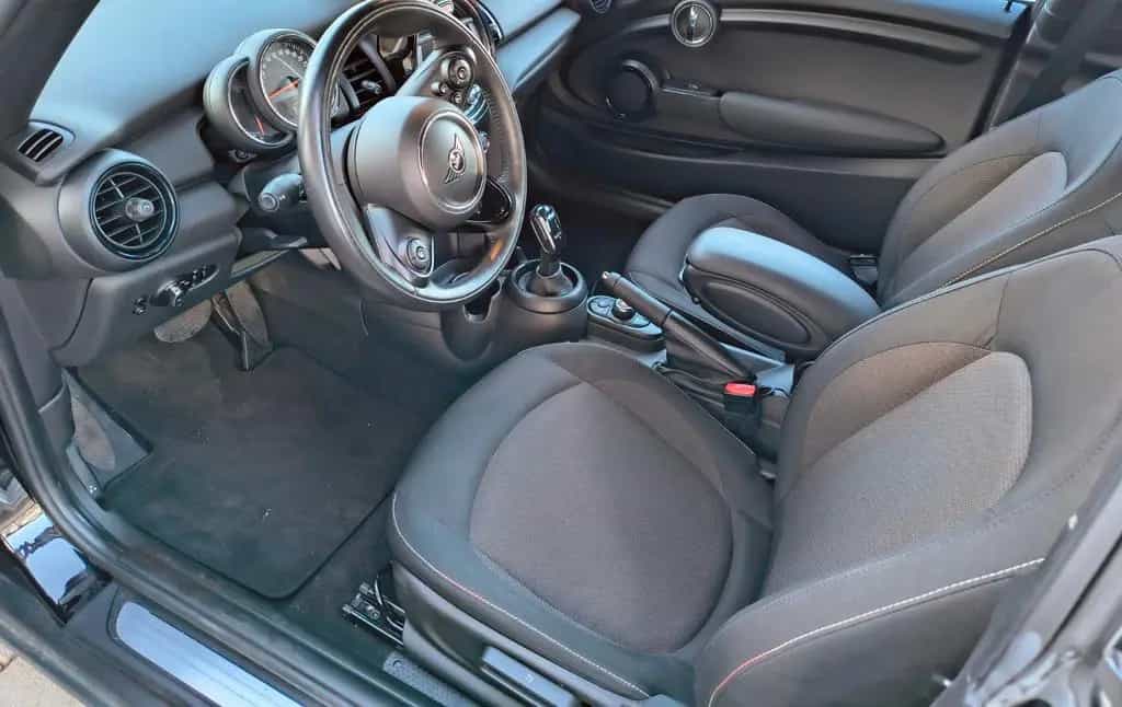 MINI ONE 03/2020-photo-4