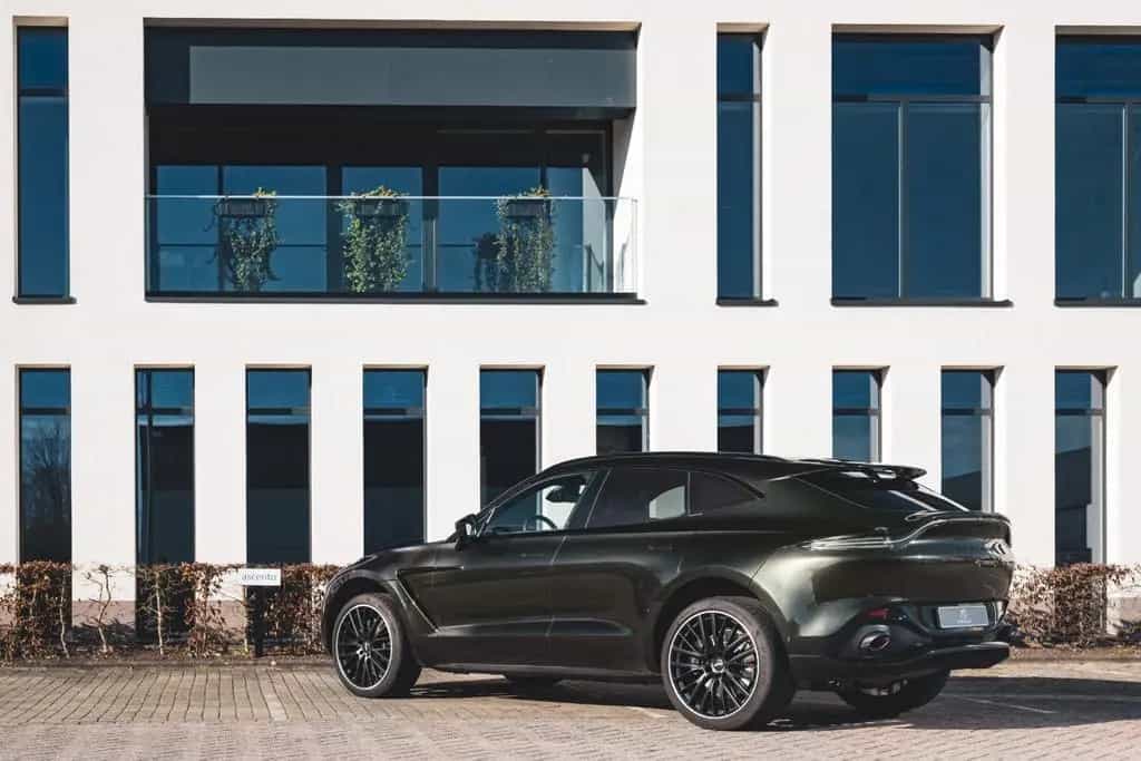 Aston Martin DBX 4.0 V8 03/2022-photo-4