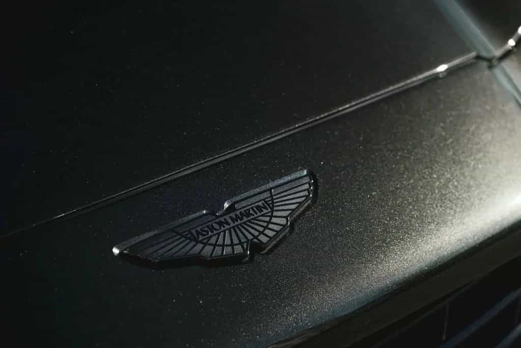 Aston Martin DBX 4.0 V8 03/2022-photo-9