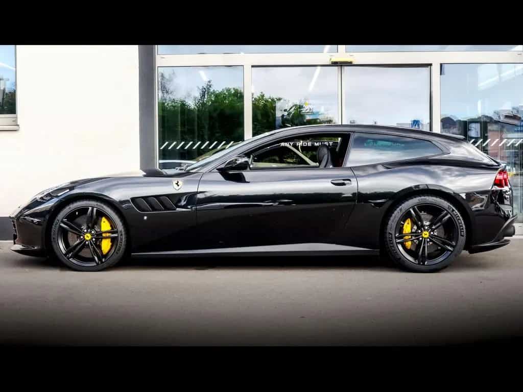 Ferrari GTC4Lusso V12°FRENCH REGI°NEW POWER 12M°PPF°LIFT 05/2018-photo-1