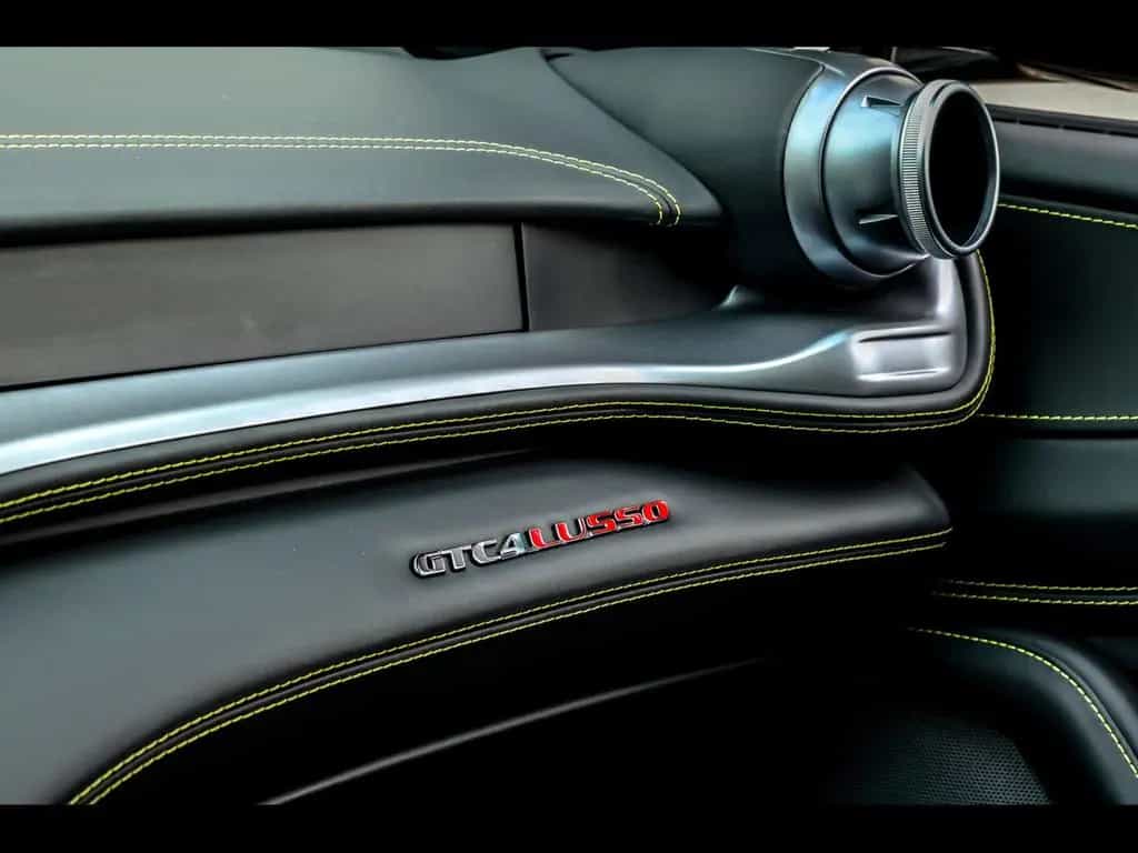 Ferrari GTC4Lusso V12°FRENCH REGI°NEW POWER 12M°PPF°LIFT 05/2018-photo-24