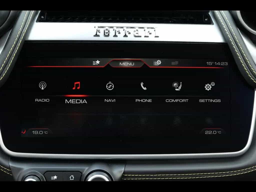 Ferrari GTC4Lusso V12°FRENCH REGI°NEW POWER 12M°PPF°LIFT 05/2018-photo-26