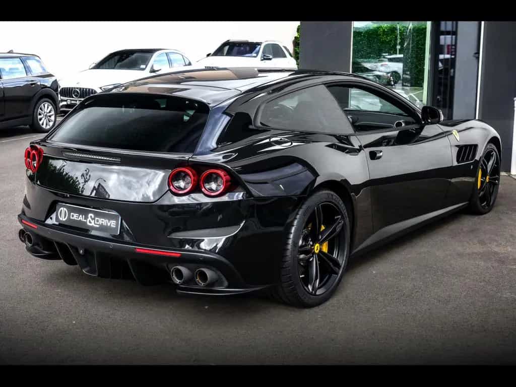 Ferrari GTC4Lusso V12°FRENCH REGI°NEW POWER 12M°PPF°LIFT 05/2018-photo-6