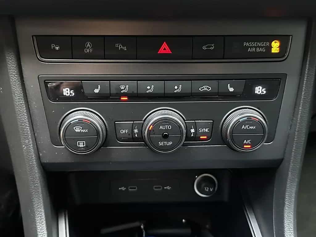Cupra Ateca 2.0 4Drive 360°KAMERA AHK Navi Dab CarPlay 08/2021-photo-15