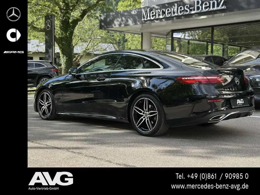 Mercedes-Benz E 200 Coupé AMG Widescr Pano Burm SitzKlima 360° 03/2018-photo-7