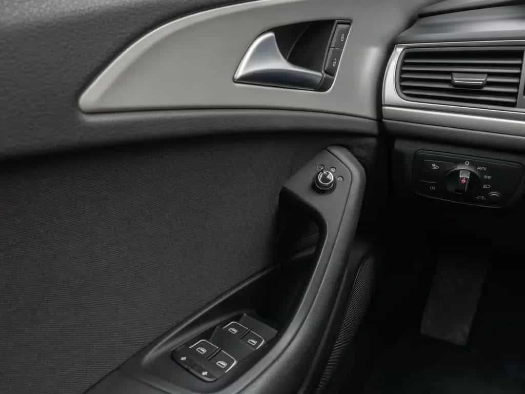Audi A6 Avant 3.0 TDI Kamera Panorama AHK Navi Sitzhz 11/2014-photo-35