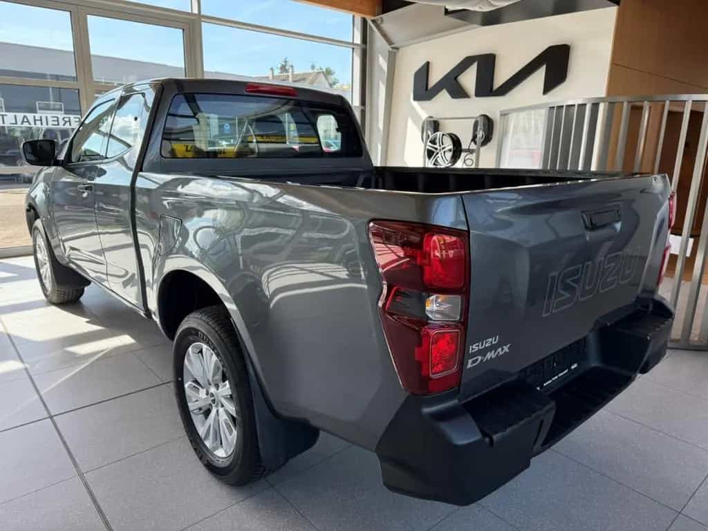 Isuzu D-Max Space Cab 4WD L **neue Räder** 10/2022-photo-8