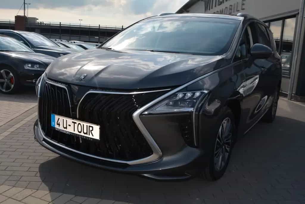 DFSK Forthing 4 U-Tour-7Sitzer-AHK-3 Jahre Garantie null-photo-1
