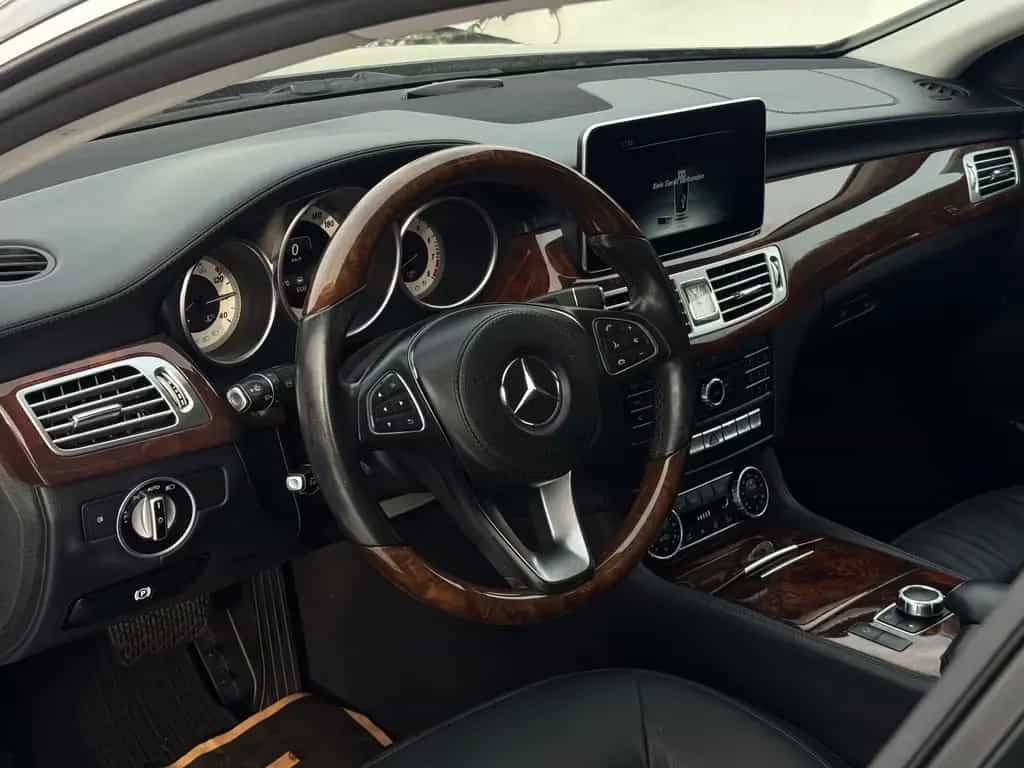 Mercedes-Benz CLS 400 *MULTIBEAM*DISTRONIC+*360*KAM*NAVI*SHZ 07/2016-photo-11