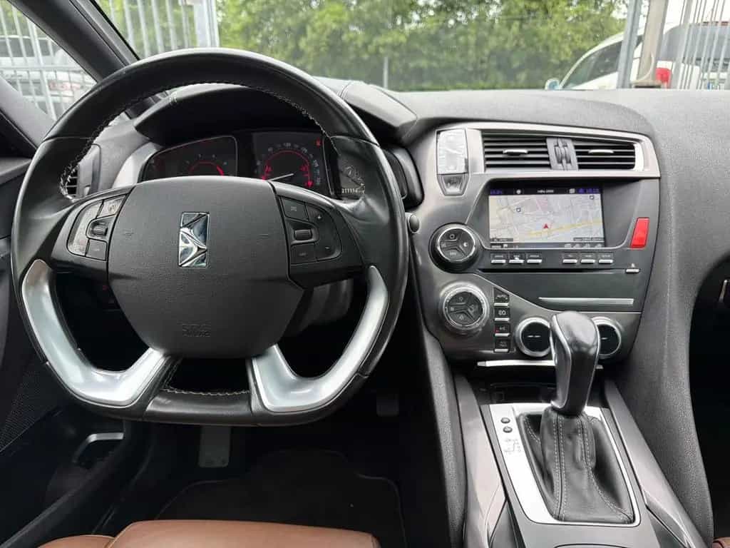 DS Automobiles DS5 Ds DS5 5 BlueHDi 180 aut. Performance Line 12/2017-photo-11