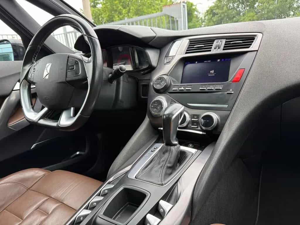 DS Automobiles DS5 Ds DS5 5 BlueHDi 180 aut. Performance Line 12/2017-photo-13