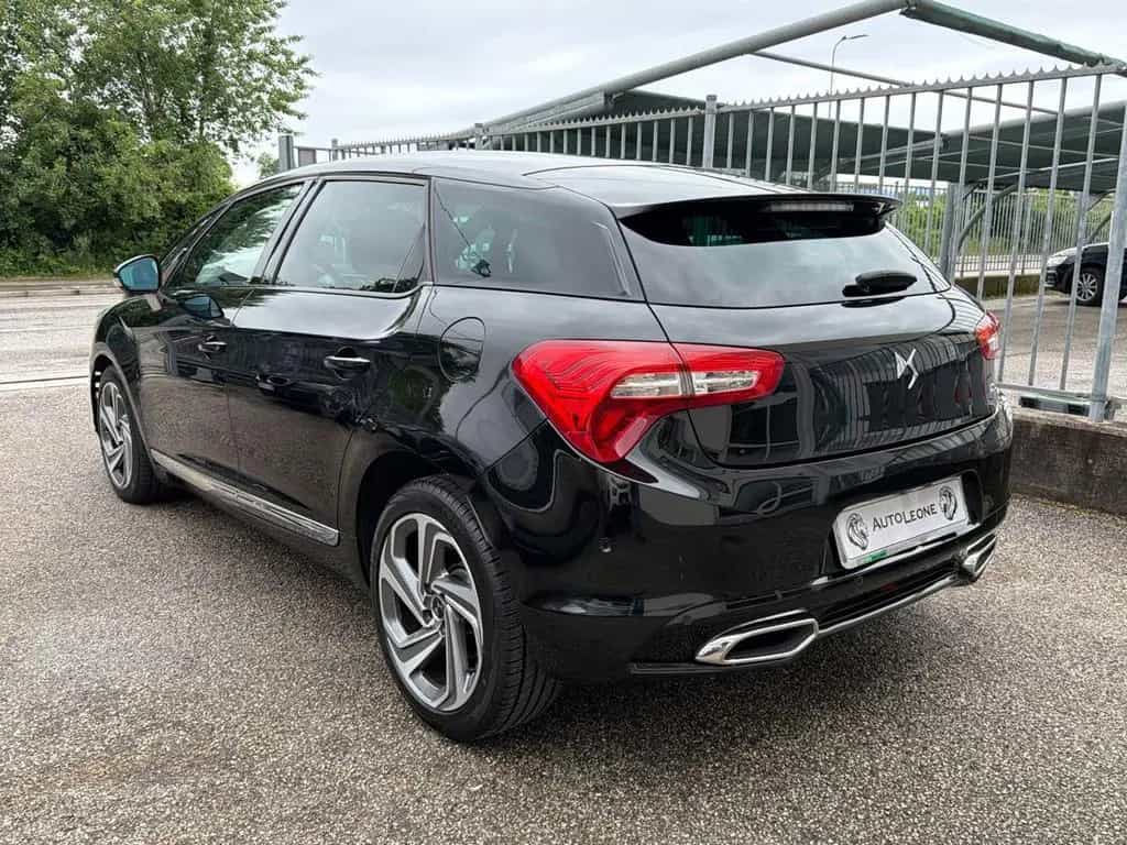 DS Automobiles DS5 Ds DS5 5 BlueHDi 180 aut. Performance Line 12/2017-photo-3