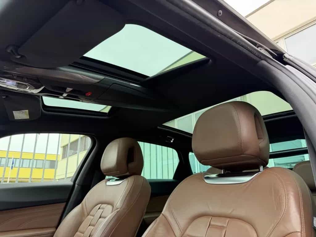 DS Automobiles DS5 Ds DS5 5 BlueHDi 180 aut. Performance Line 12/2017-photo-8