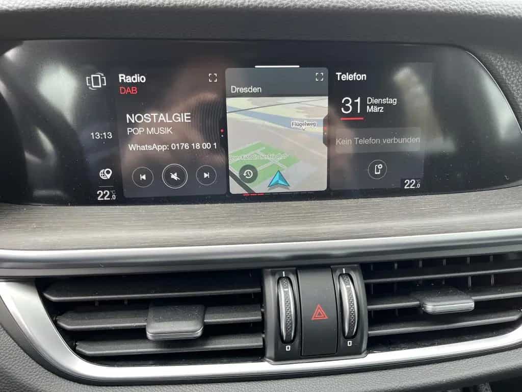 Alfa Romeo Stelvio 2.0Turbo 16V 4WD BI-XEN / NAVI / W-PAKET 01/2023-photo-15