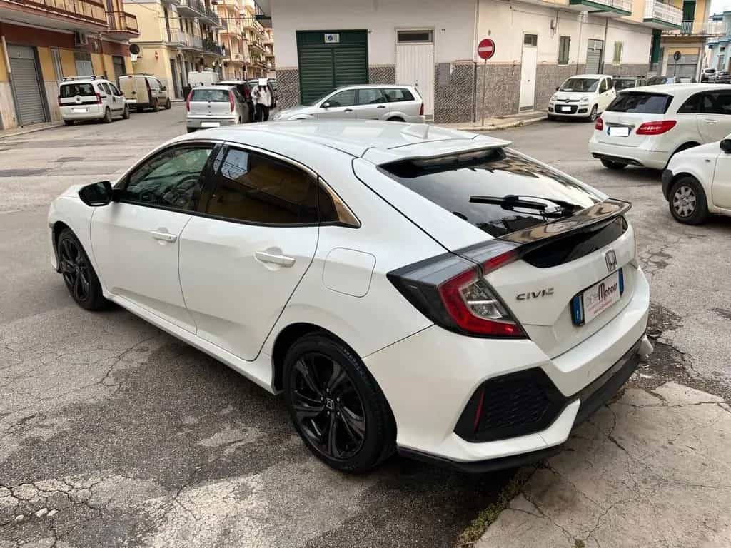 Honda Civic 1.6 5 porte Elegance Navi 06/2018-photo-5