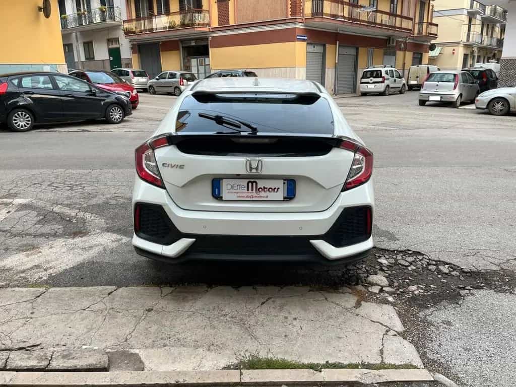 Honda Civic 1.6 5 porte Elegance Navi 06/2018-photo-6