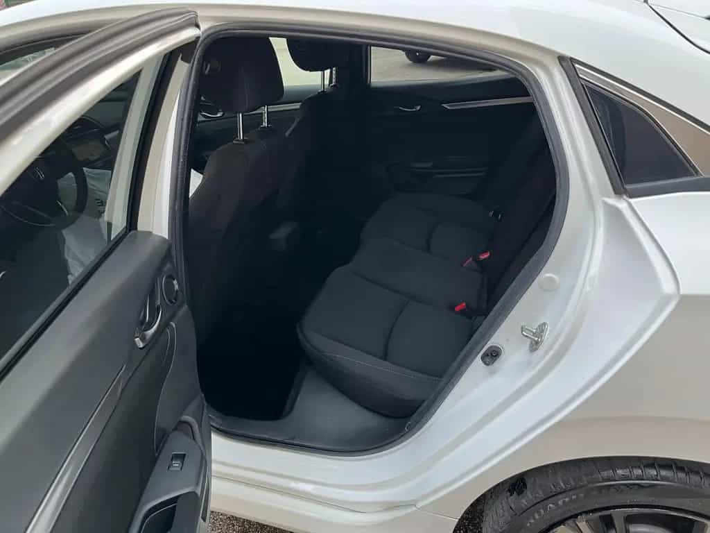 Honda Civic 1.6 5 porte Elegance Navi 06/2018-photo-9