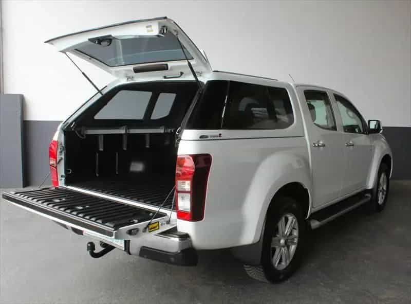 Isuzu D-Max 1,9 TD Double Cab 4WD Hardtop AHK 09/2019-photo-2