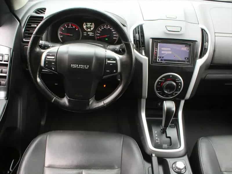 Isuzu D-Max 1,9 TD Double Cab 4WD Hardtop AHK 09/2019-photo-7