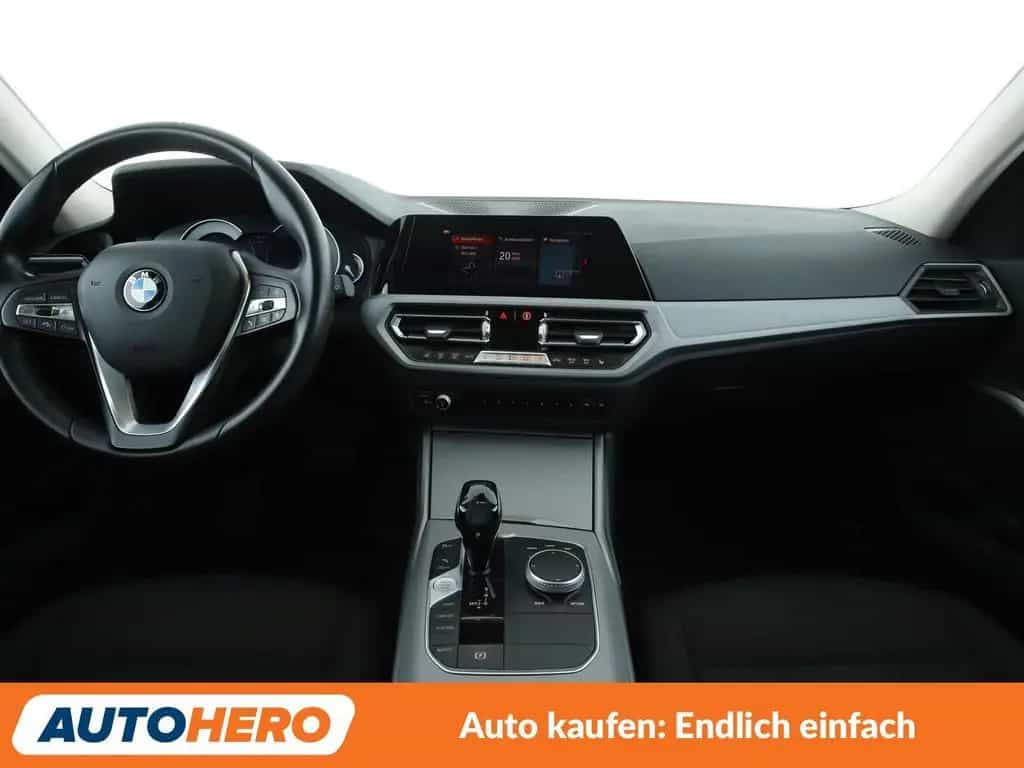 BMW 320 d Advantage Aut*NAVI*LED*TEMPO*CAM*PDC* 12/2019-photo-11
