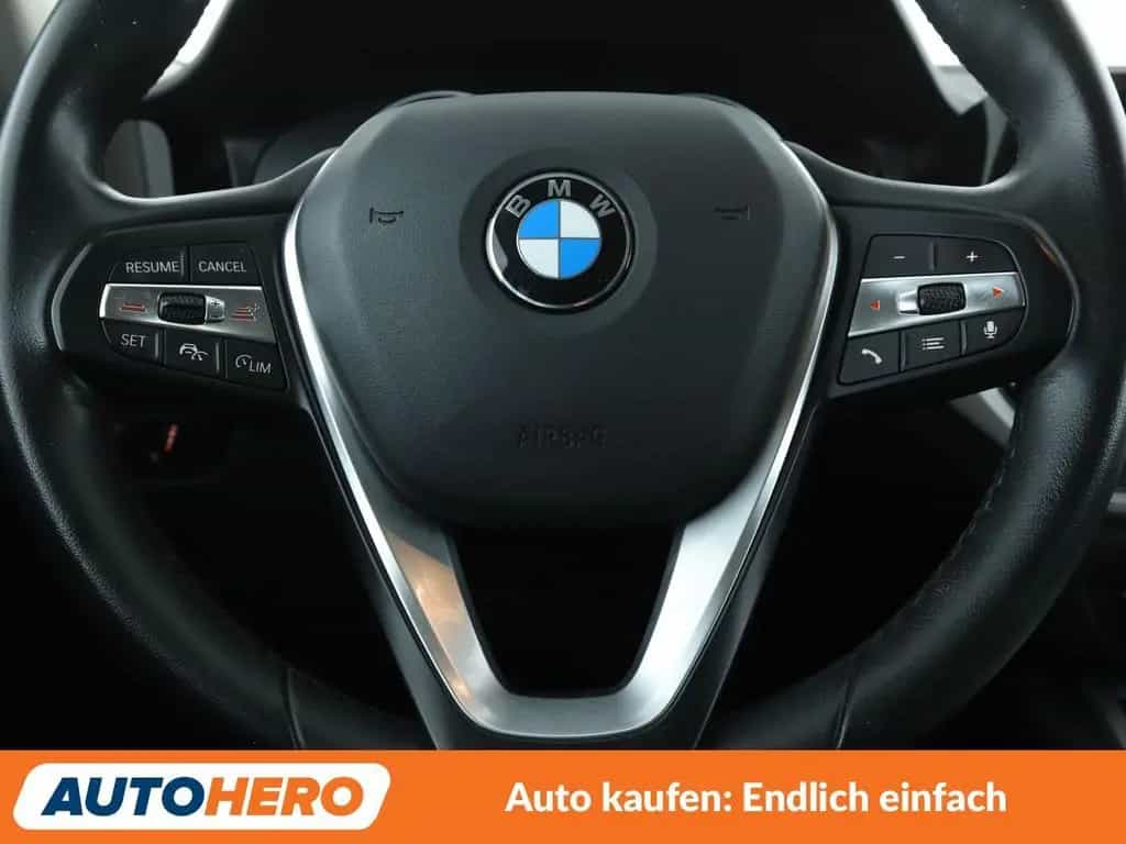 BMW 320 d Advantage Aut*NAVI*LED*TEMPO*CAM*PDC* 12/2019-photo-18