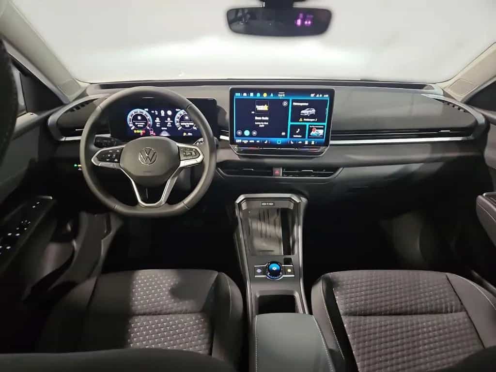 Volkswagen T-Roc Life 1.5 eTSI DSG KAMERA+APP-CONNECT+ALLSE null-photo-10