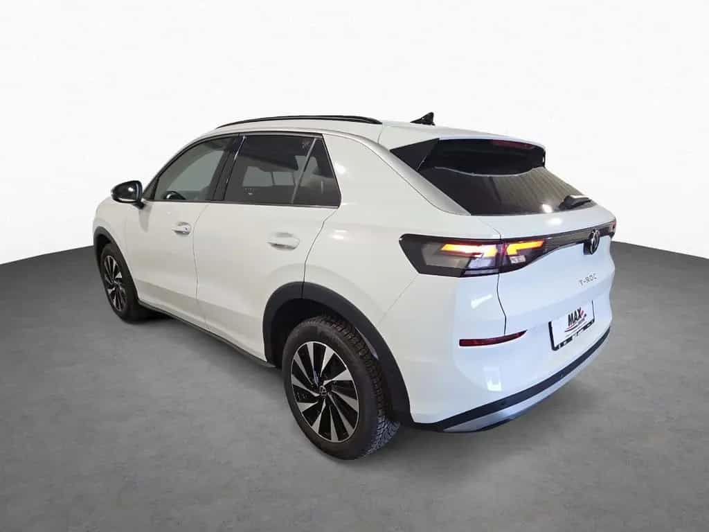 Volkswagen T-Roc Life 1.5 eTSI DSG KAMERA+APP-CONNECT+ALLSE null-photo-4