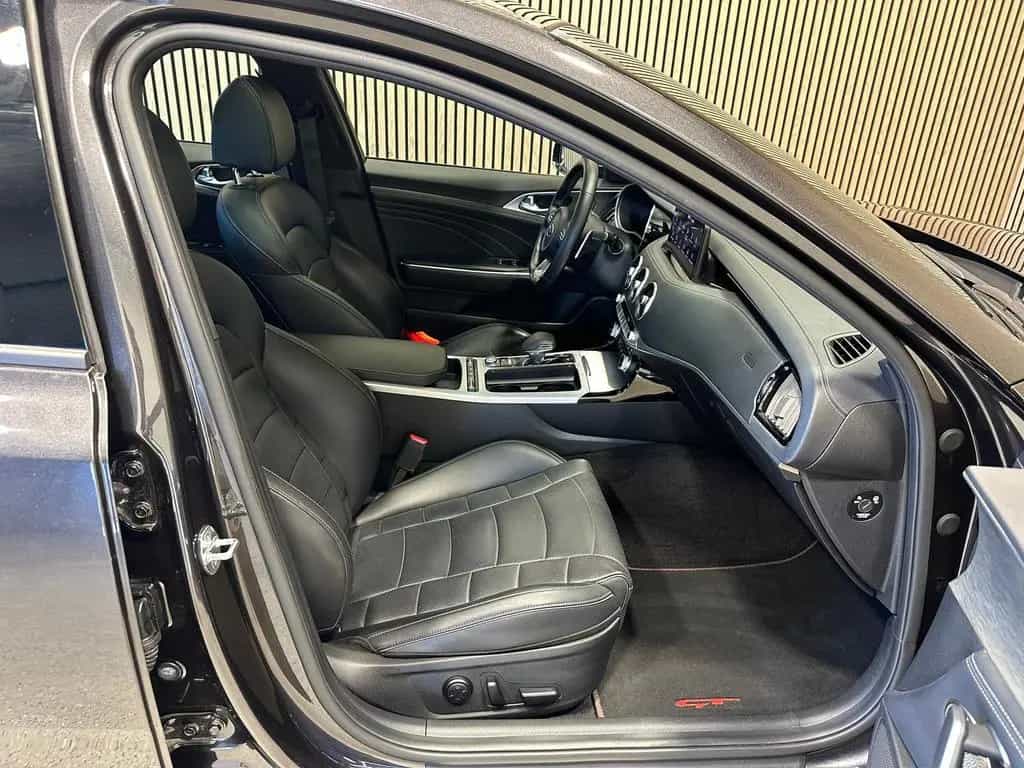 Kia Stinger 3.3 V6 T-GDI GT 4WD LED|Pano|4xSHZ|ACC|H 02/2021-photo-10