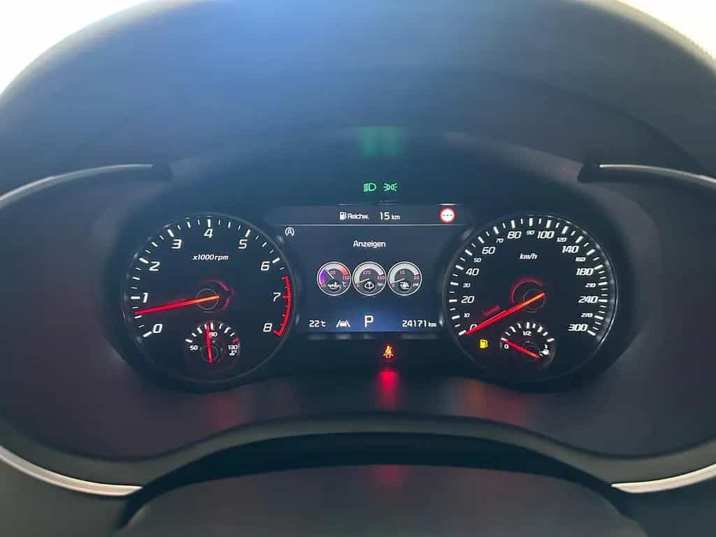Kia Stinger 3.3 V6 T-GDI GT 4WD LED|Pano|4xSHZ|ACC|H 02/2021-photo-16