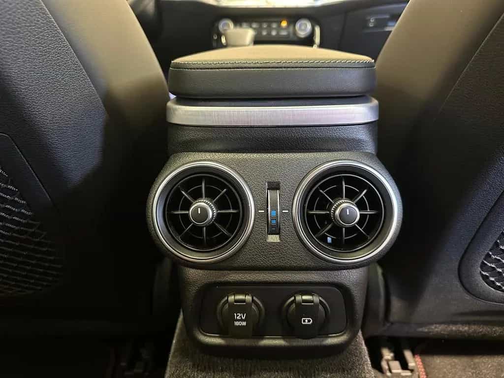 Kia Stinger 3.3 V6 T-GDI GT 4WD LED|Pano|4xSHZ|ACC|H 02/2021-photo-21