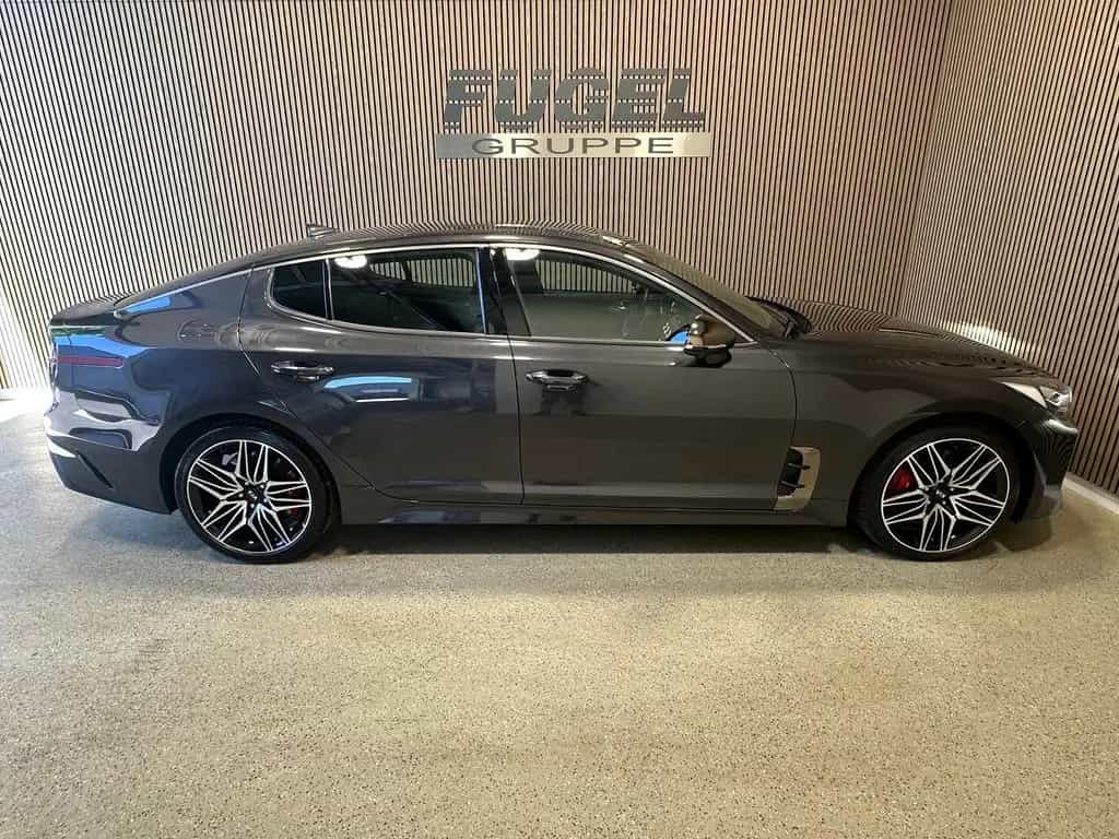 Kia Stinger 3.3 V6 T-GDI GT 4WD LED|Pano|4xSHZ|ACC|H 02/2021-photo-29