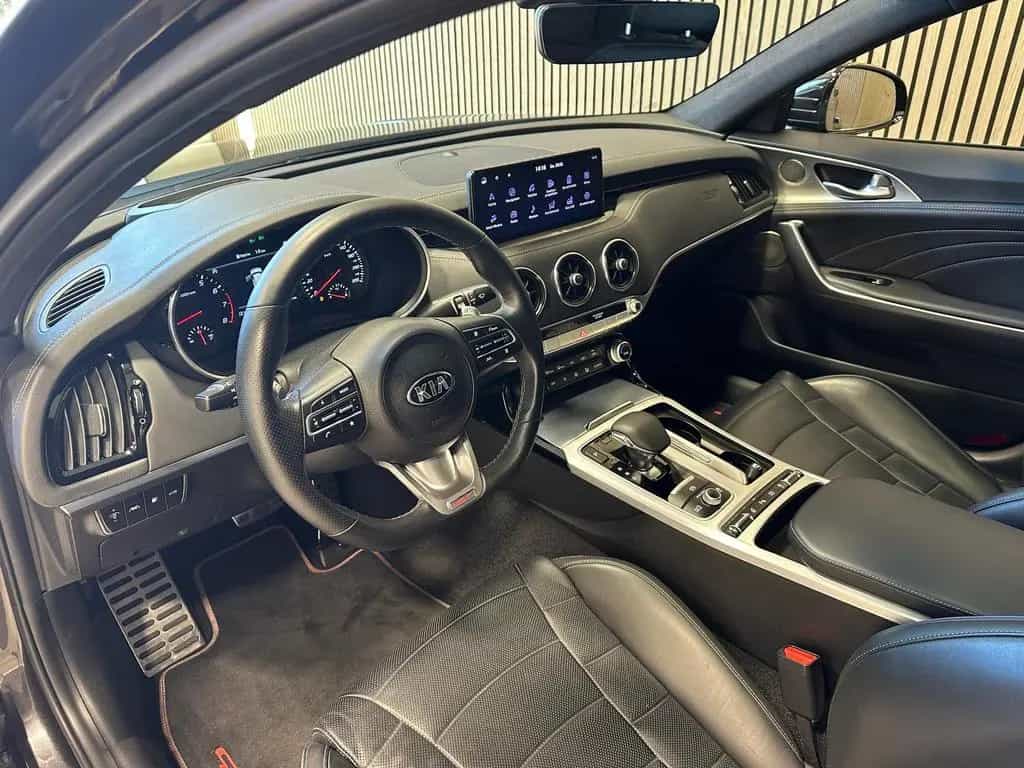 Kia Stinger 3.3 V6 T-GDI GT 4WD LED|Pano|4xSHZ|ACC|H 02/2021-photo-6