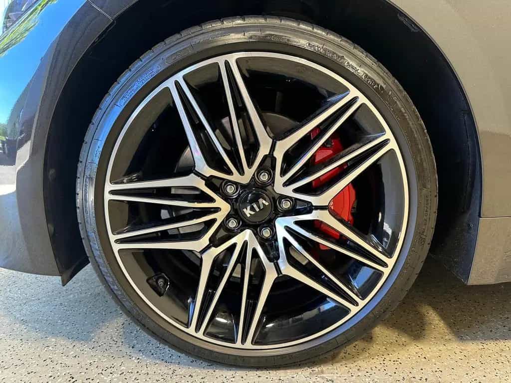 Kia Stinger 3.3 V6 T-GDI GT 4WD LED|Pano|4xSHZ|ACC|H 02/2021-photo-7