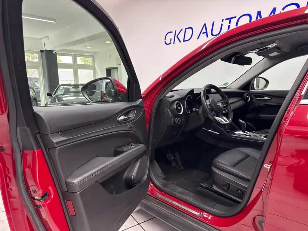 Alfa Romeo Stelvio Super Q4 AWD*ACC*Bi-Xenon*Memory*Kamera* 10/2021-photo-5