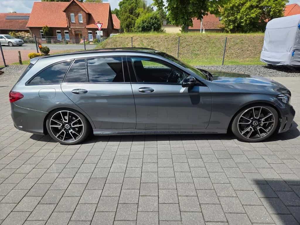 Mercedes-Benz C 300 T Autom. - 01/2020-photo-5