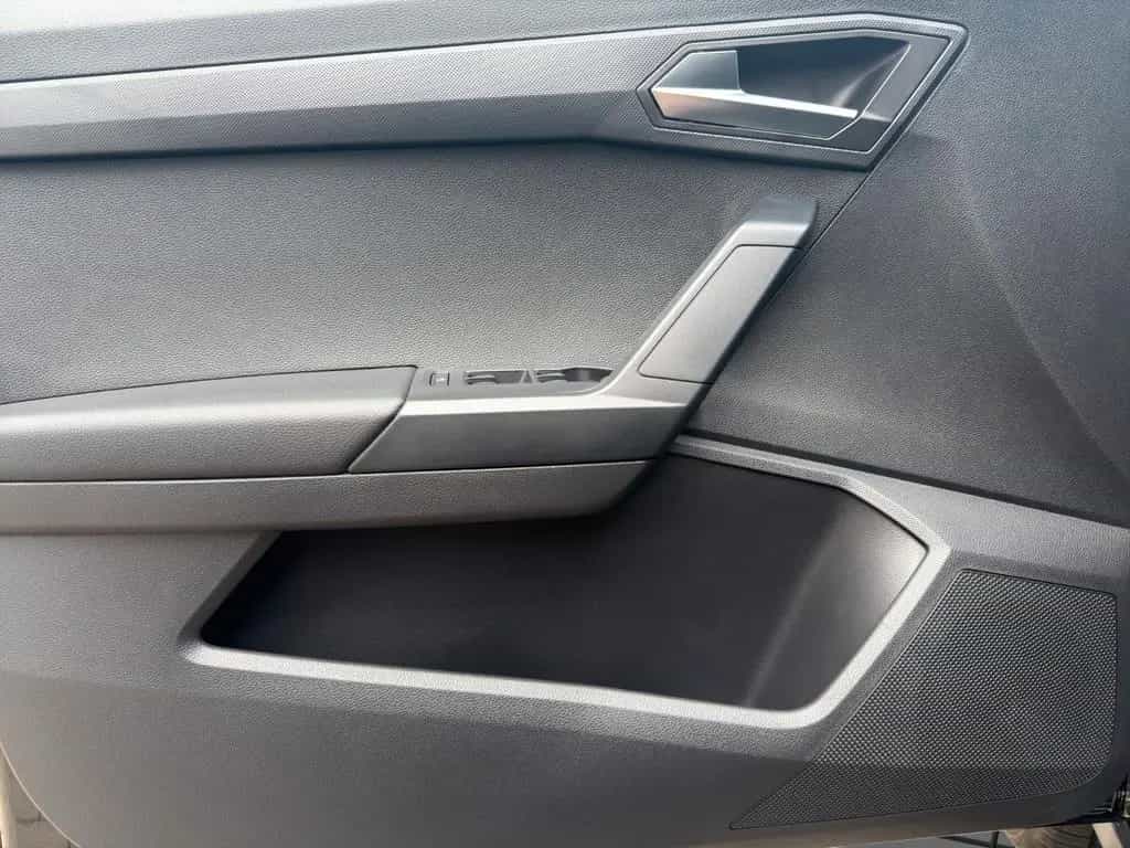 Seat Arona Style DAB+ ACC NAVI RFK LED 12/2025-photo-11