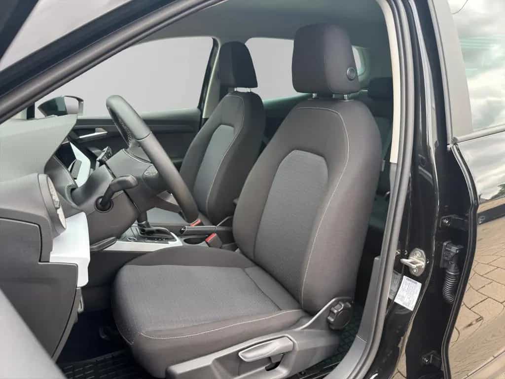 Seat Arona Style DAB+ ACC NAVI RFK LED 12/2025-photo-12
