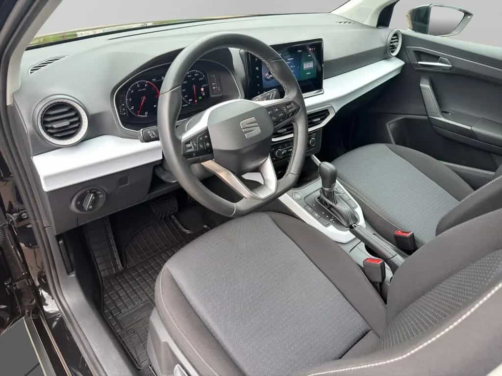 Seat Arona Style DAB+ ACC NAVI RFK LED 12/2025-photo-13
