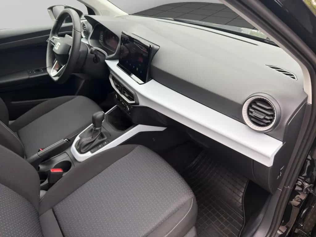 Seat Arona Style DAB+ ACC NAVI RFK LED 12/2025-photo-19
