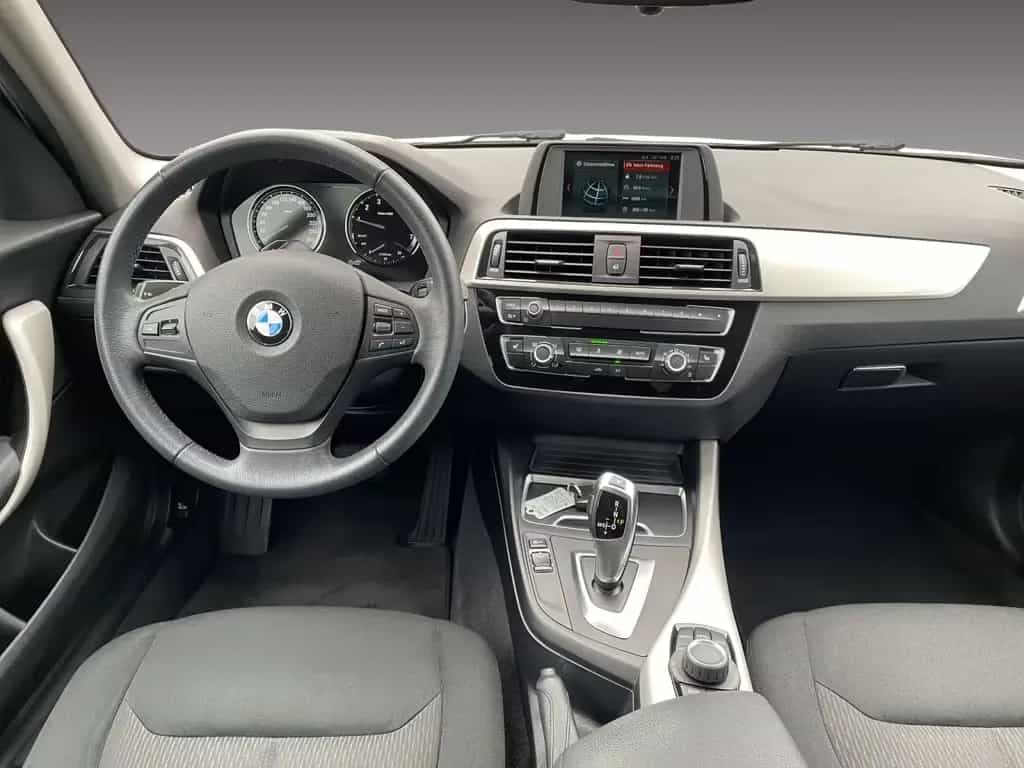 BMW 118 1 Limousine 118i Steptronic LED Start/Stop 11/2018-photo-10