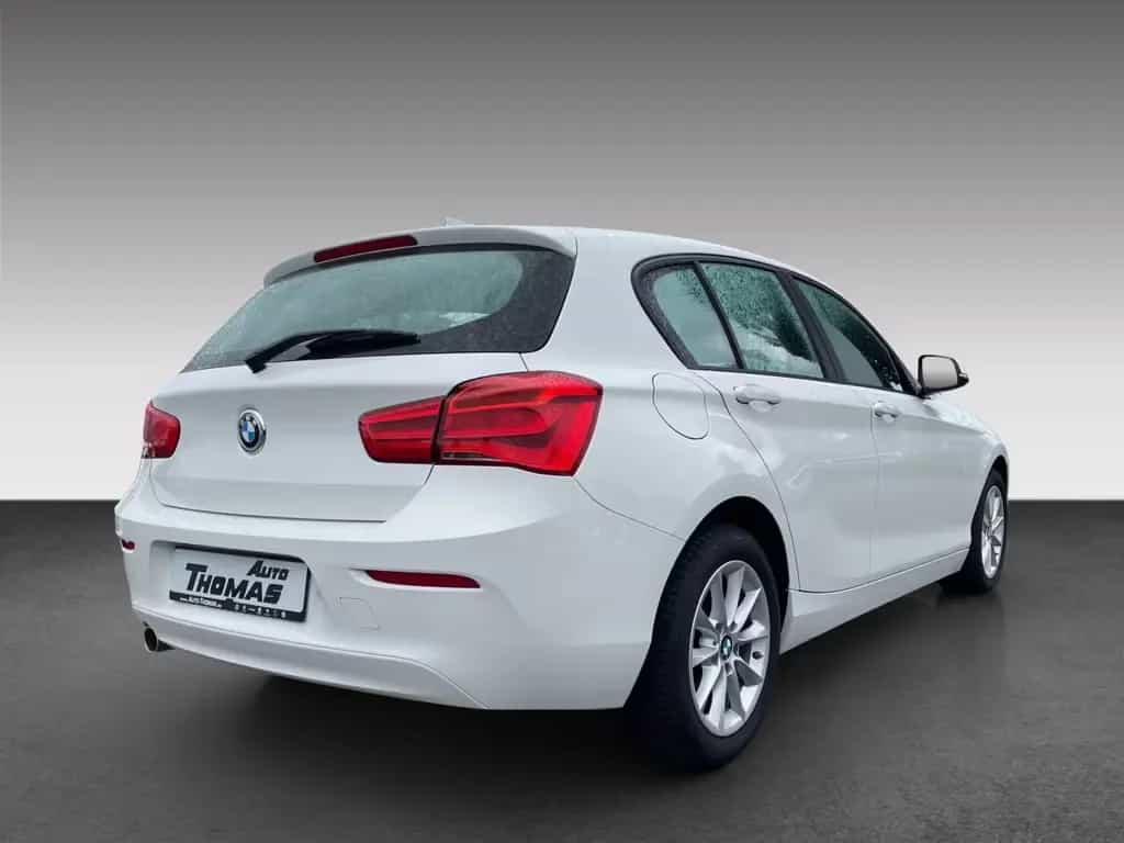 BMW 118 1 Limousine 118i Steptronic LED Start/Stop 11/2018-photo-3
